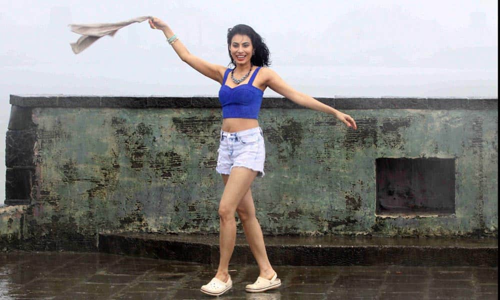 Bollywood actor Manisha Kelkar enjoys the rains