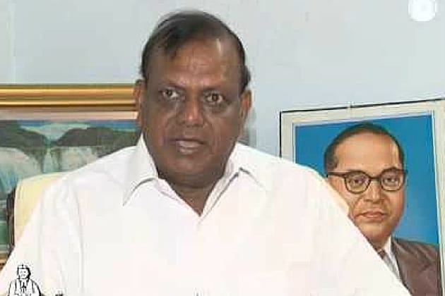 senior leader rk chaudhry left  BSP