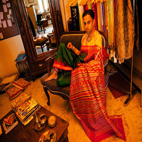 The Saree Man of India