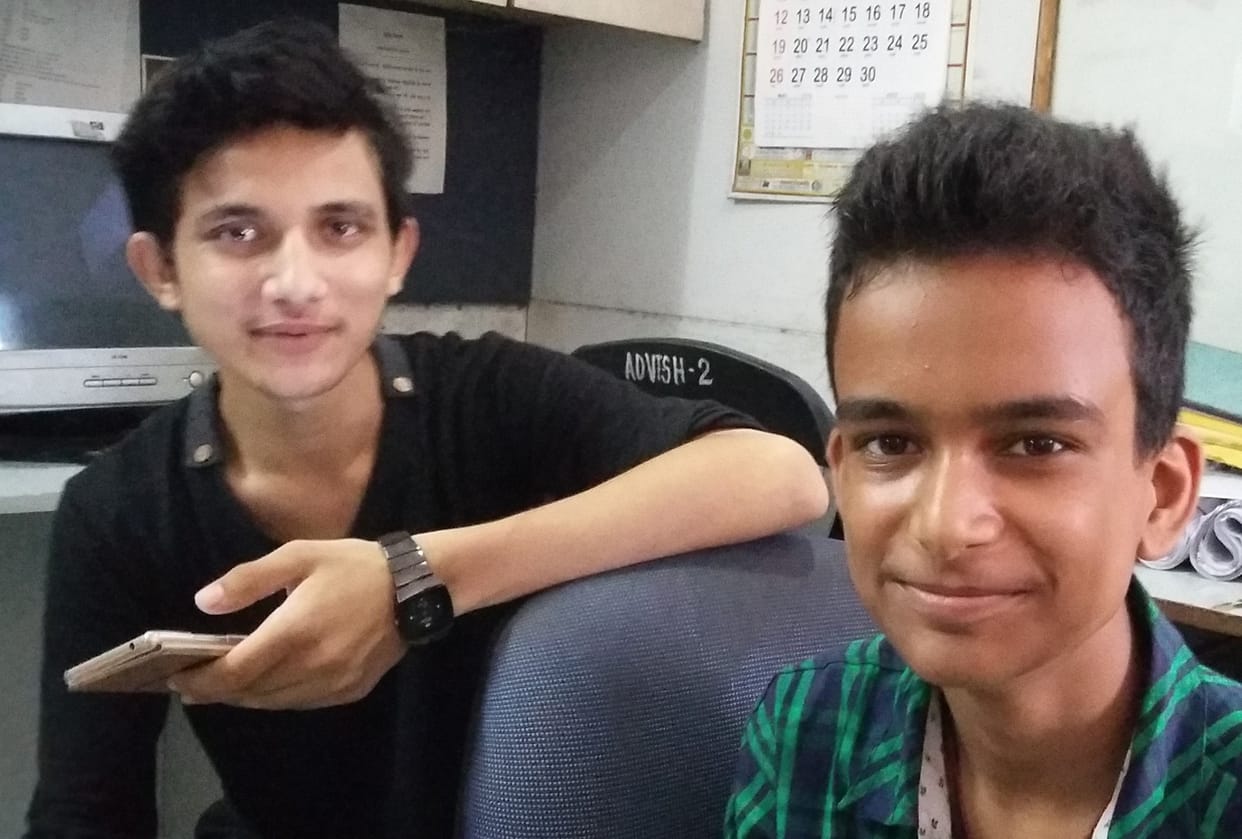 facebook will bump in 2 student