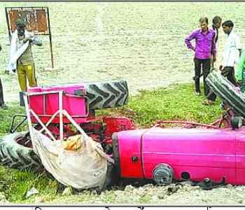 Five injured in tractors and car collision