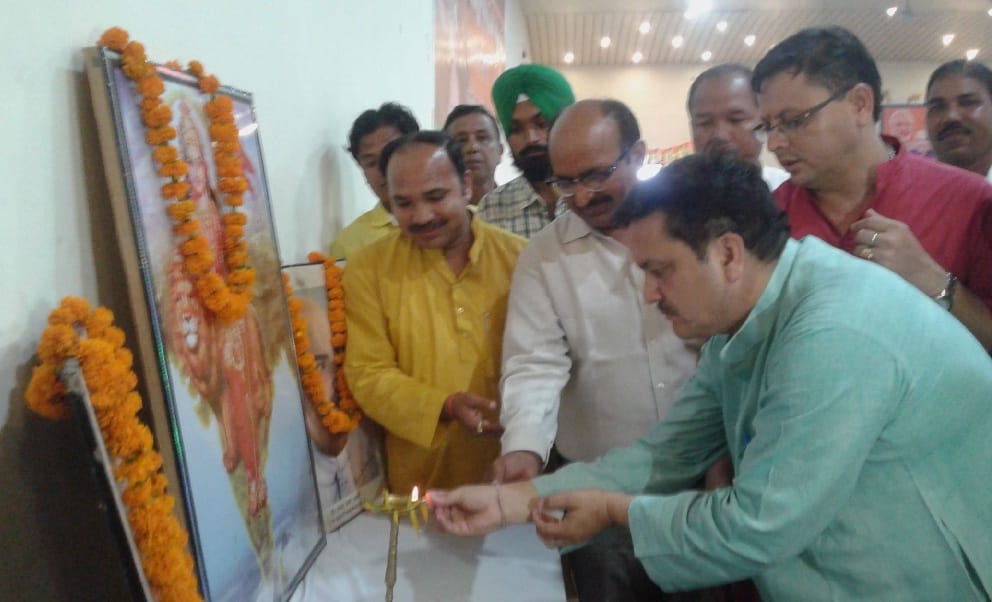 public will not be trapped in false announcements : gajraj 
