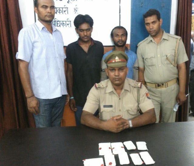 Two crooks who robbed trains theft arrested