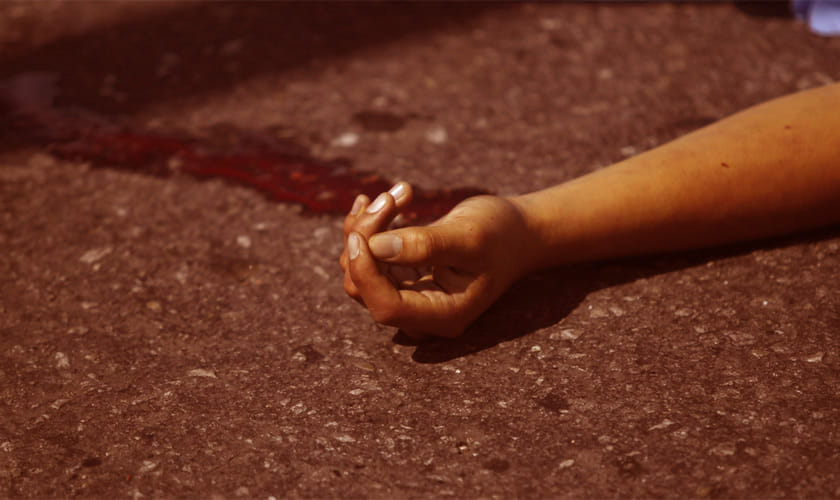 man got angry over extramarital affair of wife, cuts daughter and son