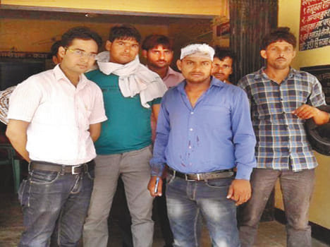 villagers attack on je