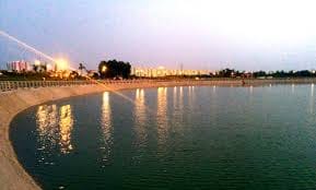 imported light to be incorporated in janeshwar mishra park