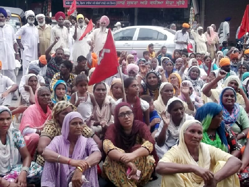 protest, tarn taran protest, labour protest in tarn taran, tarn taran, amritsar