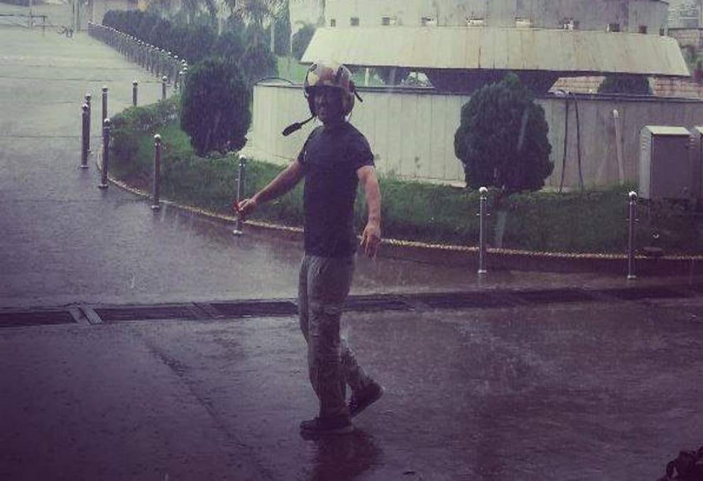 MS Dhoni Enjoys in Rain at Ranchi