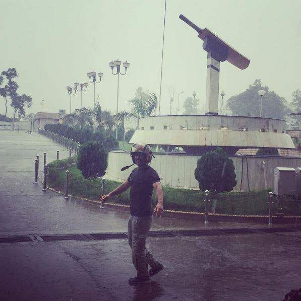 MS Dhoni Enjoys in Rain at Ranchi
