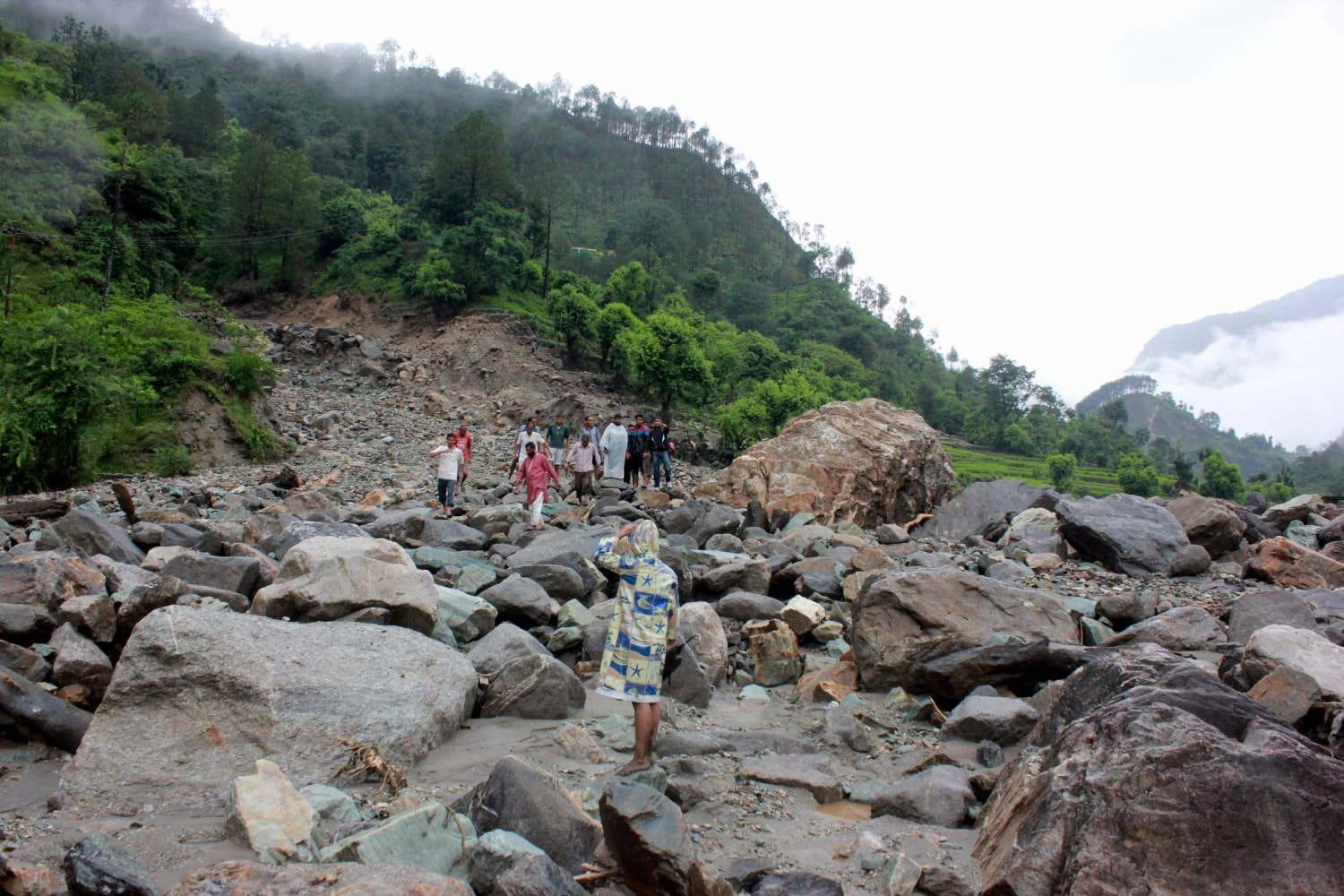 photos of cloudburst in chamoli