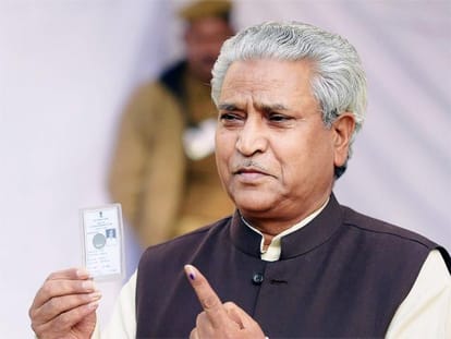 MP: finally minister Babulal resigned his post