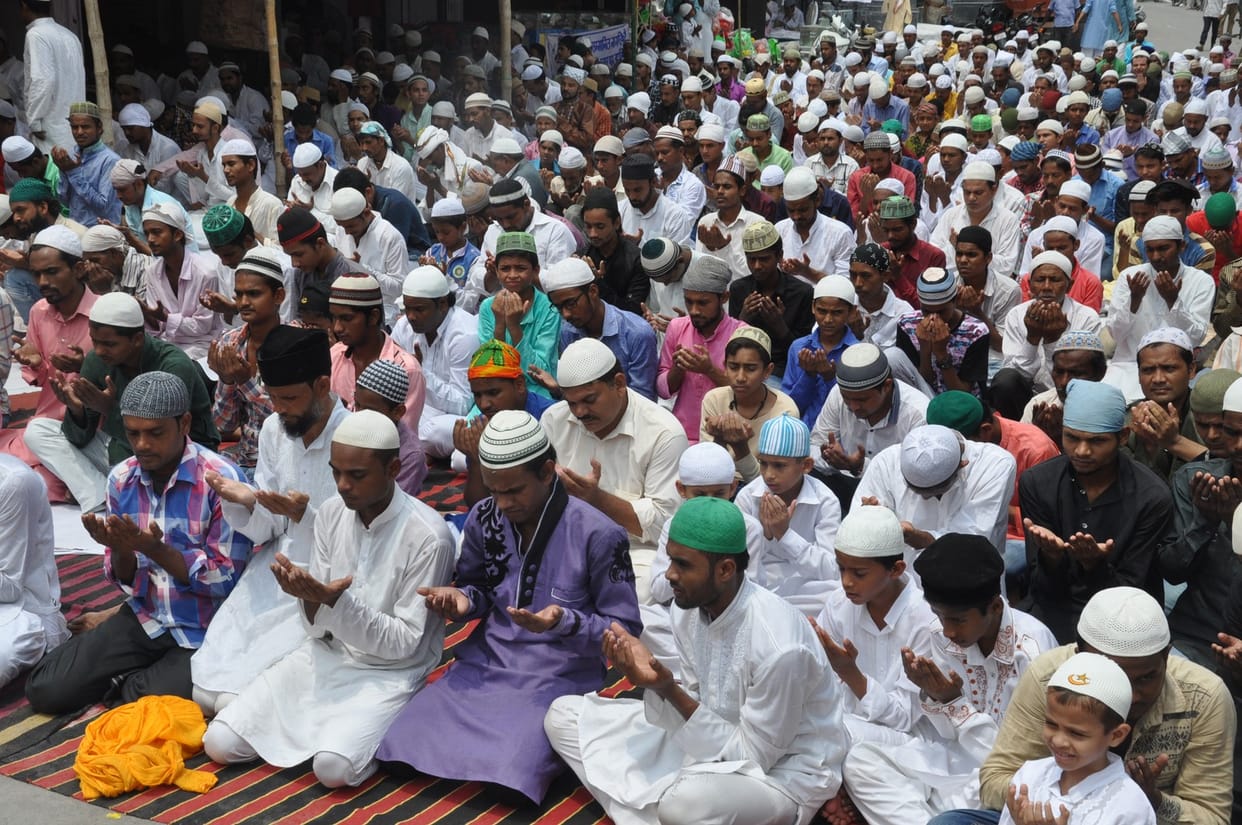 pray of last friday of ramzan's month