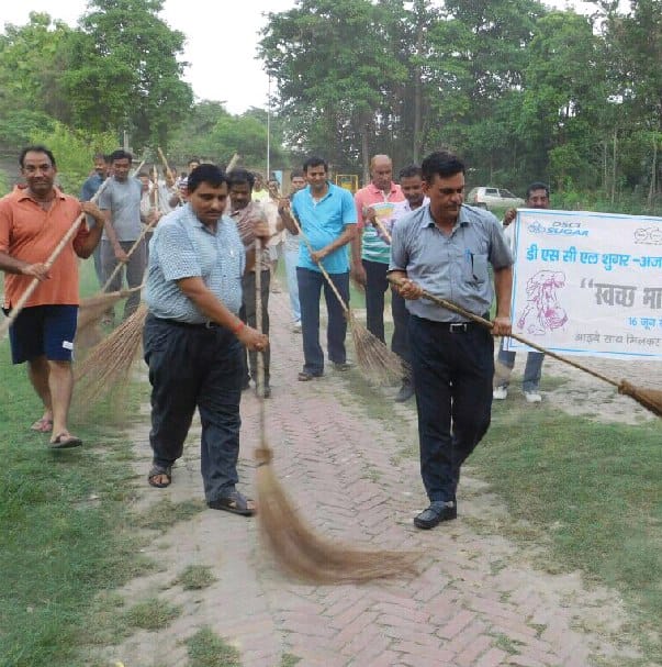 sewer cleaned through mutual collection of donation