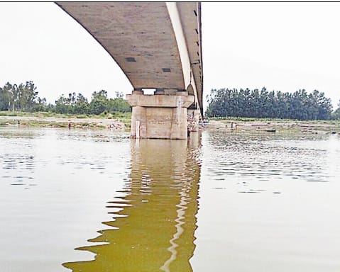 water level increase, people afraid