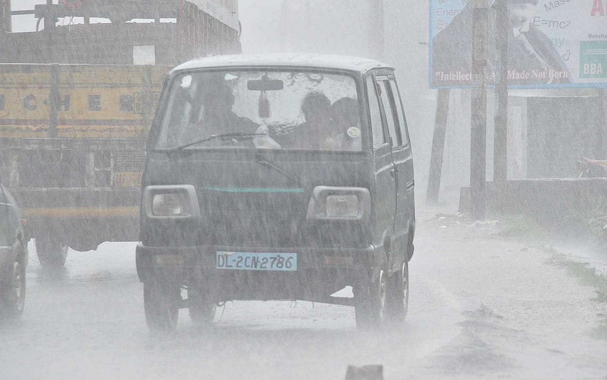 Demolish the claims of the municipality in the first monsoon rain