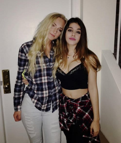 aliya bedi daughter of Pooja Bedi enjoy vacation in Goa, share PHOTOS