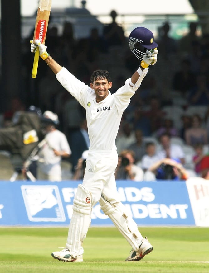 5 Great batting records held by bowlers 