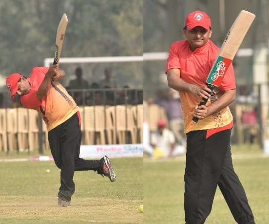  akhilesh yadav plays football with   son in london