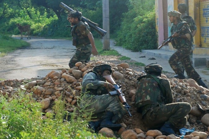 Grenade attack in tral