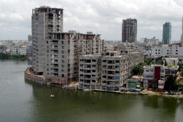 PICS: ISIS gunmen fires at Dhaka Restaurent