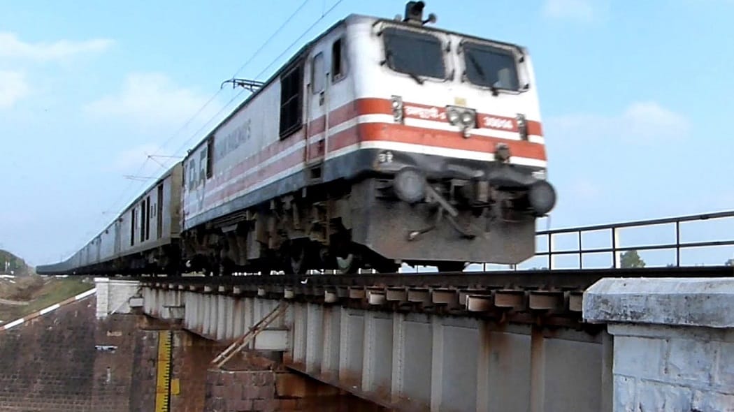 railway to compensate theft of mobile and laptop during journey.