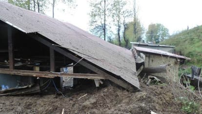 landslide in arunachal pradesh 10 ded