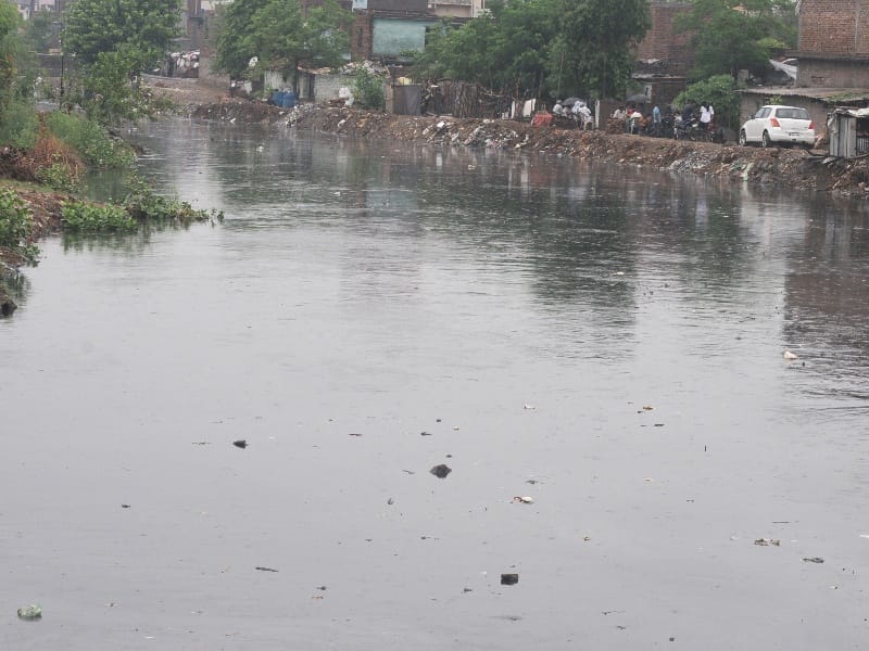 rain, monsoon rain in ludhiana, buddha naala overflow