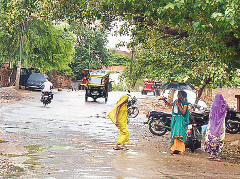 Rain, humid relief