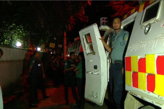PICS: ISIS gunmen fires at Dhaka Restaurent