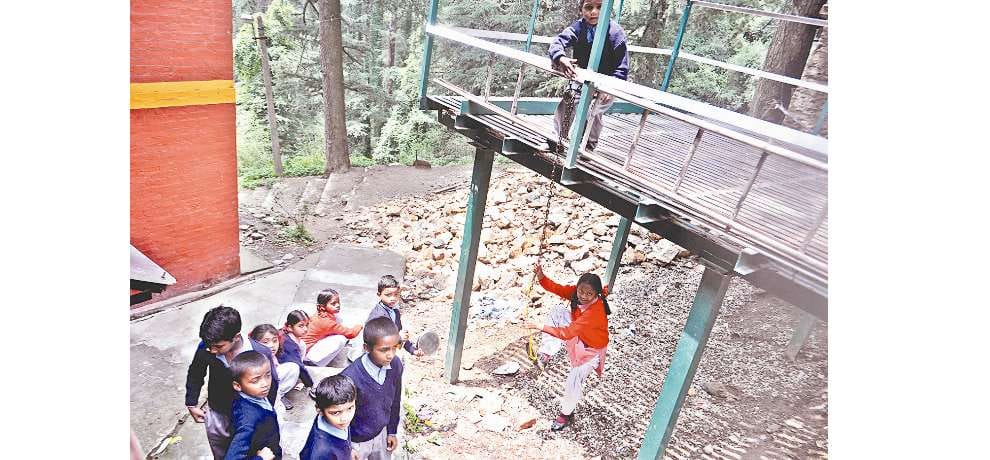 Kanlog primary school do not have own building for last 80 years