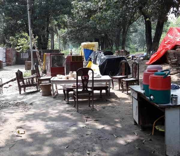 punjab formar mla house captured by irrigation deptt forcebly, family is on road