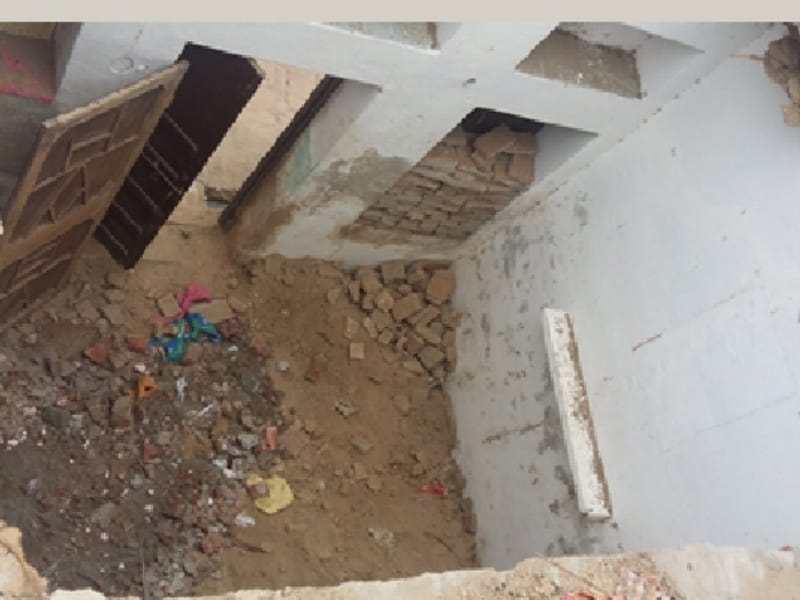 roof fell, tarn taran roof fell, three girl injured, three girl injured in roof fell, amritsar