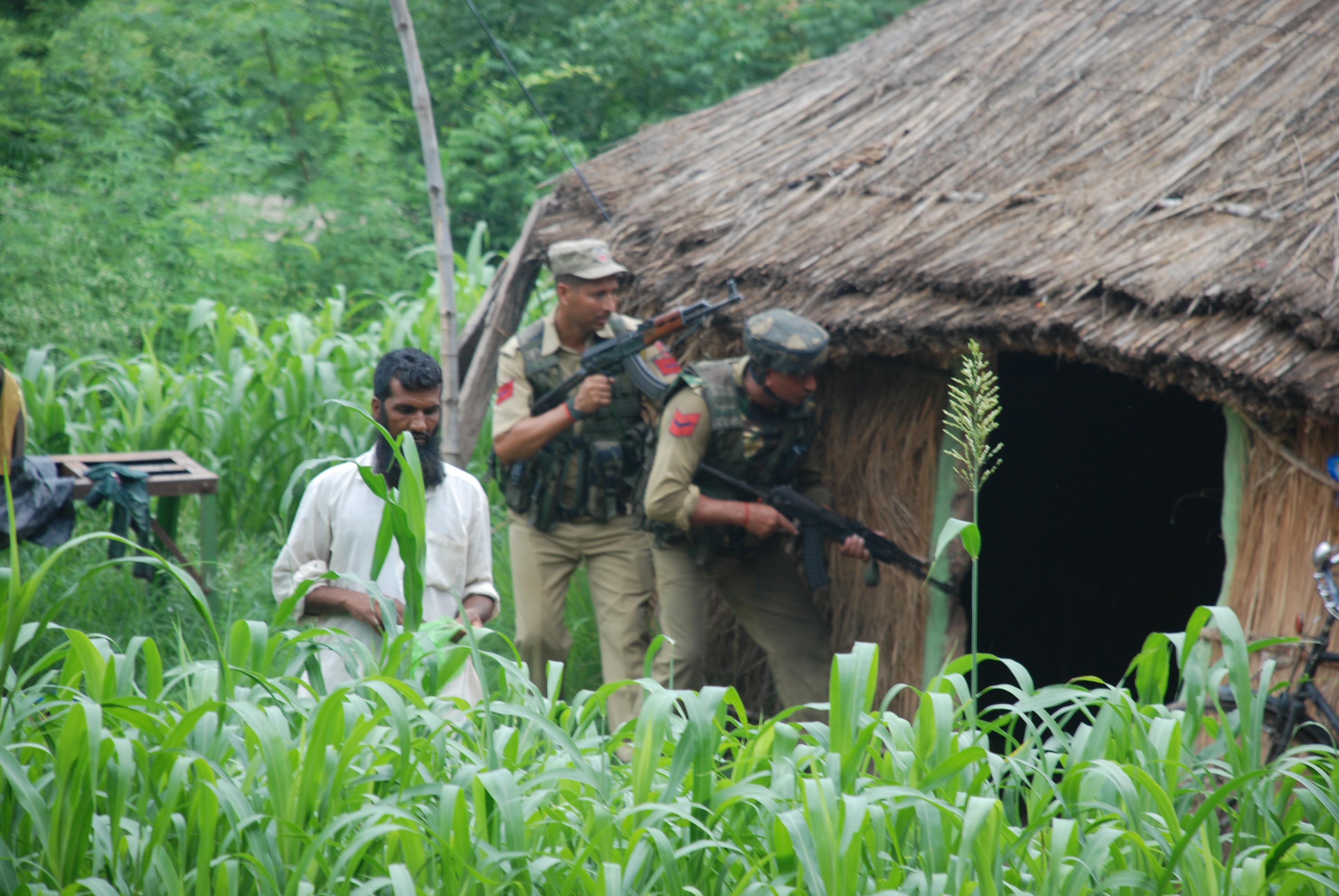 suspicious appeared on Kathua's border