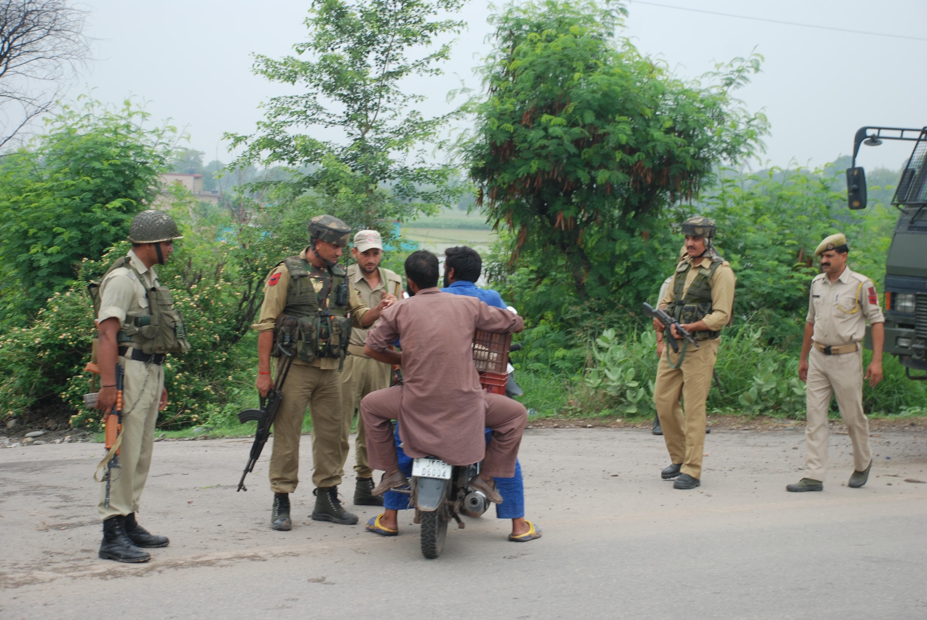 suspicious appeared on Kathua's border