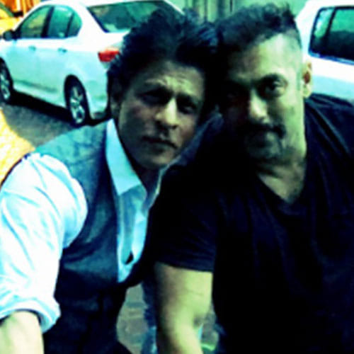 sallman and srk doing cycling