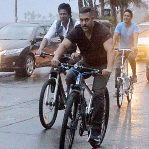 sallman and srk doing cycling
