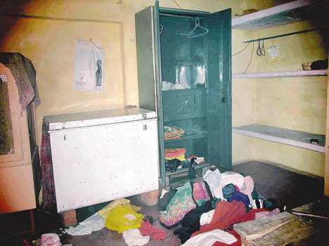 lakhs of rupees stolen