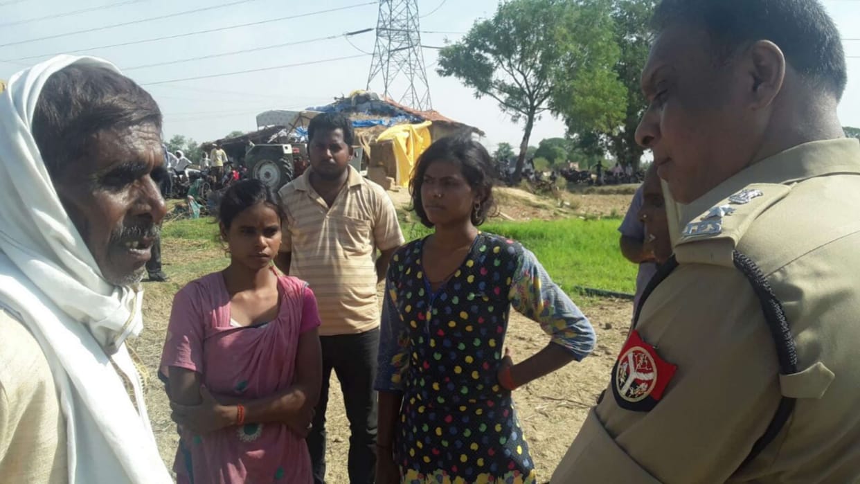 Couple in Mirzapur , killing four holding