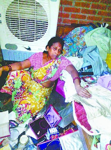 Clue robbers , burglars made a panic
