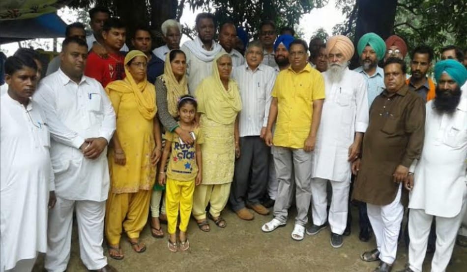 mla shingara singh house captured by irrigation deptt, grandson of ambedkar met him