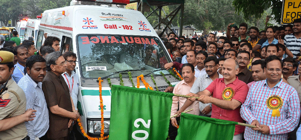 CATS ambulance will better comfort on the road, then take the penalty not given way