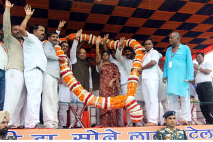 अनुप्रिया पटेल ने रोहनिया, मड़िहान और चुनार से भी प्रत्याशी घोषित किए