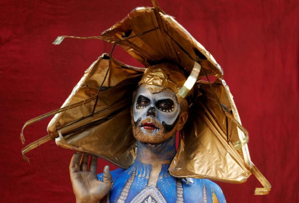 painting are made on bodies in this festival