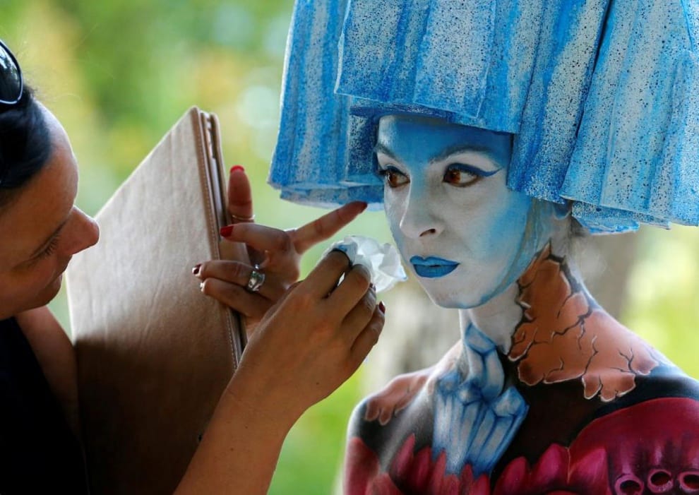 painting are made on bodies in this festival