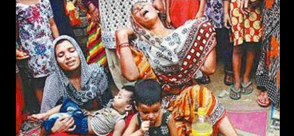 for 30 rupies a young man killed by six man
