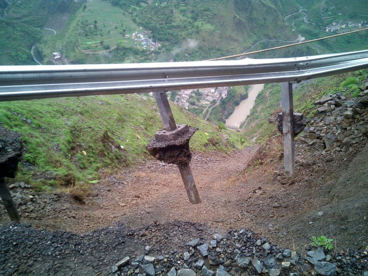 eight killed in road accident in chakrata
