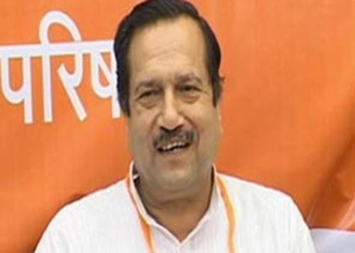 RSS slam pak for indulging in Indian matters