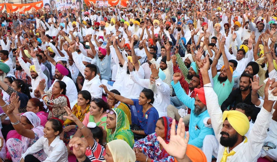 Kejriwal released AAP's youth manifesto for punjab election