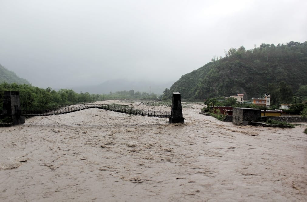 heavy rain can be create disastrous situation in uttarakhand 