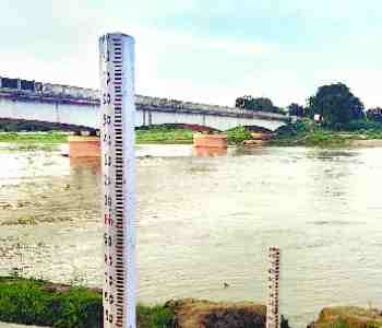water level increased in Rapti to the rain